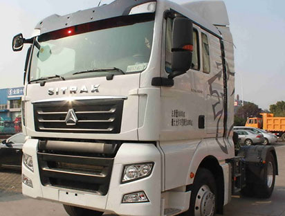 الآلات الهندسية المستخدمة